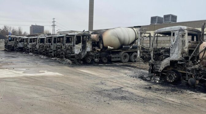 Berlin (Germany): double incendiary attack against the concrete industry