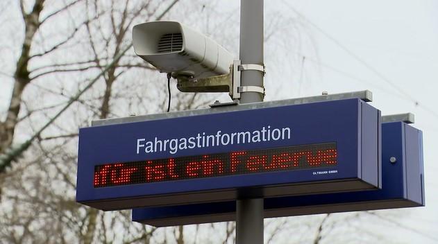 Düsseldorf (Germany): the “Angry Birds Commando” and collapse…
